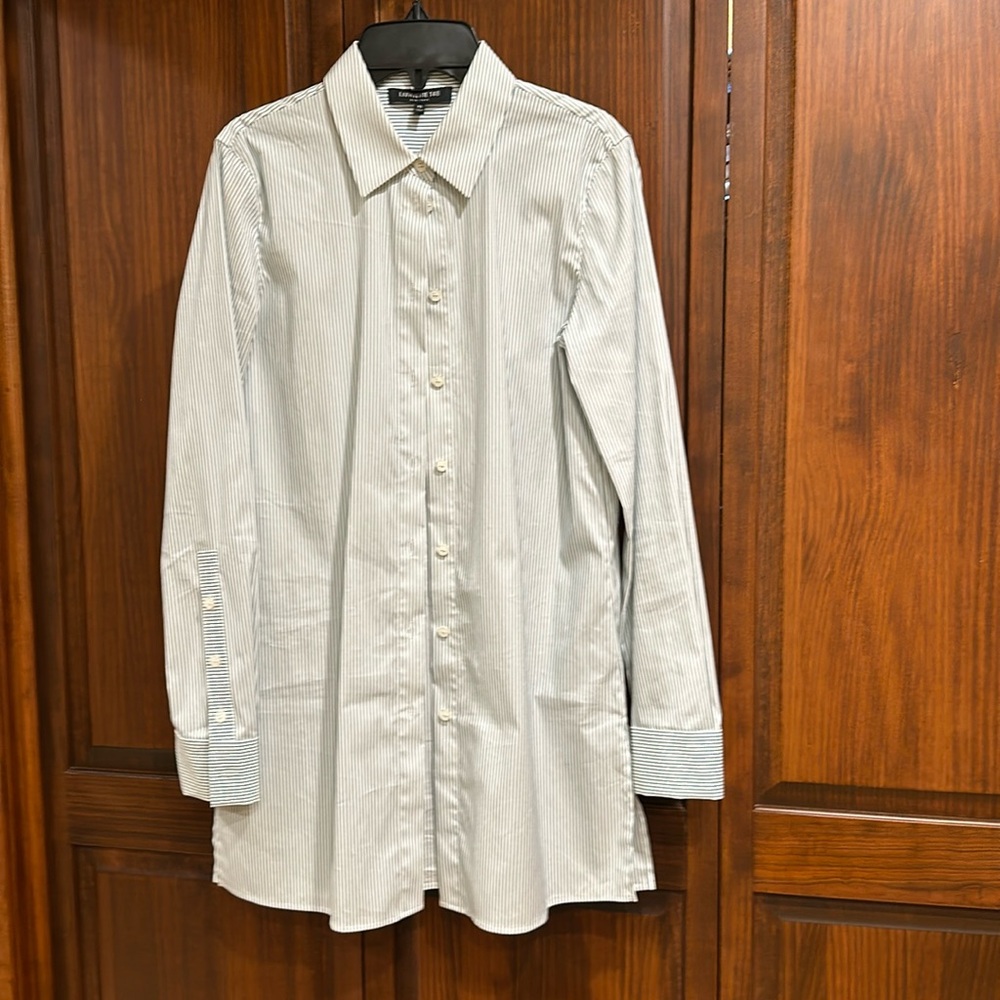 Lafayette 148 blouse, blue and white, vertical pinstripes, extra small
